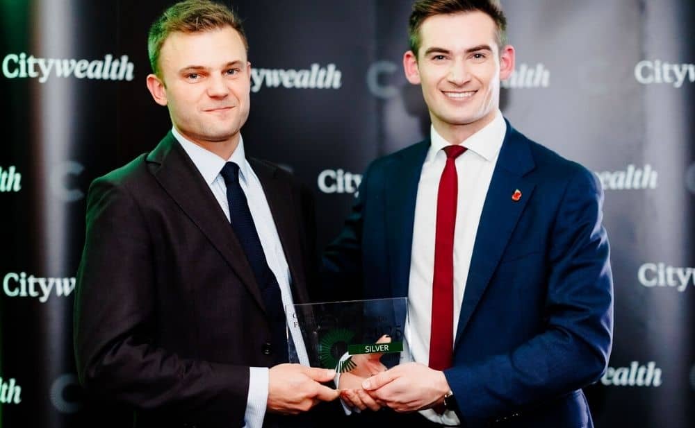 Bertie de Klee collects the Silver award at the 2025 Citywealth Future Leaders awards ceremony. 